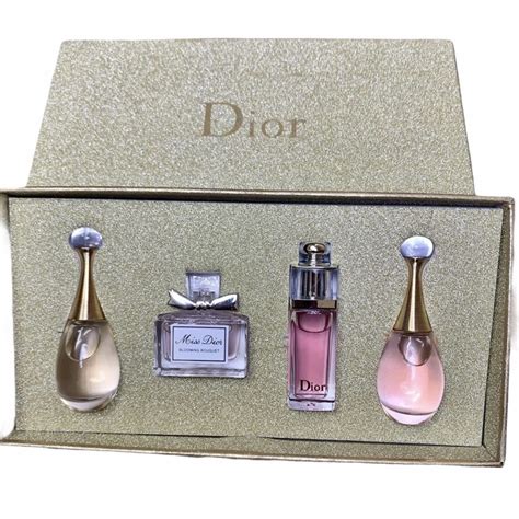 dior holiday 2021 gift set|miniature dior perfume gift sets.